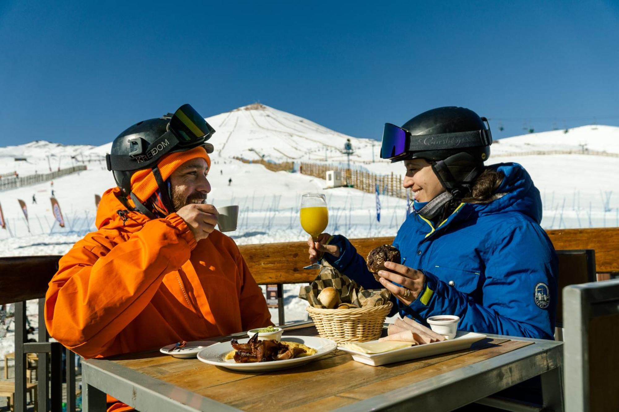 Departamentos Alojamiento Oficial Gran Parador Ski In - Out, Centro De Ski El Colorado, Farellones - Unico Con Descuentos En Servicios Del Centro De Ski מראה חיצוני תמונה