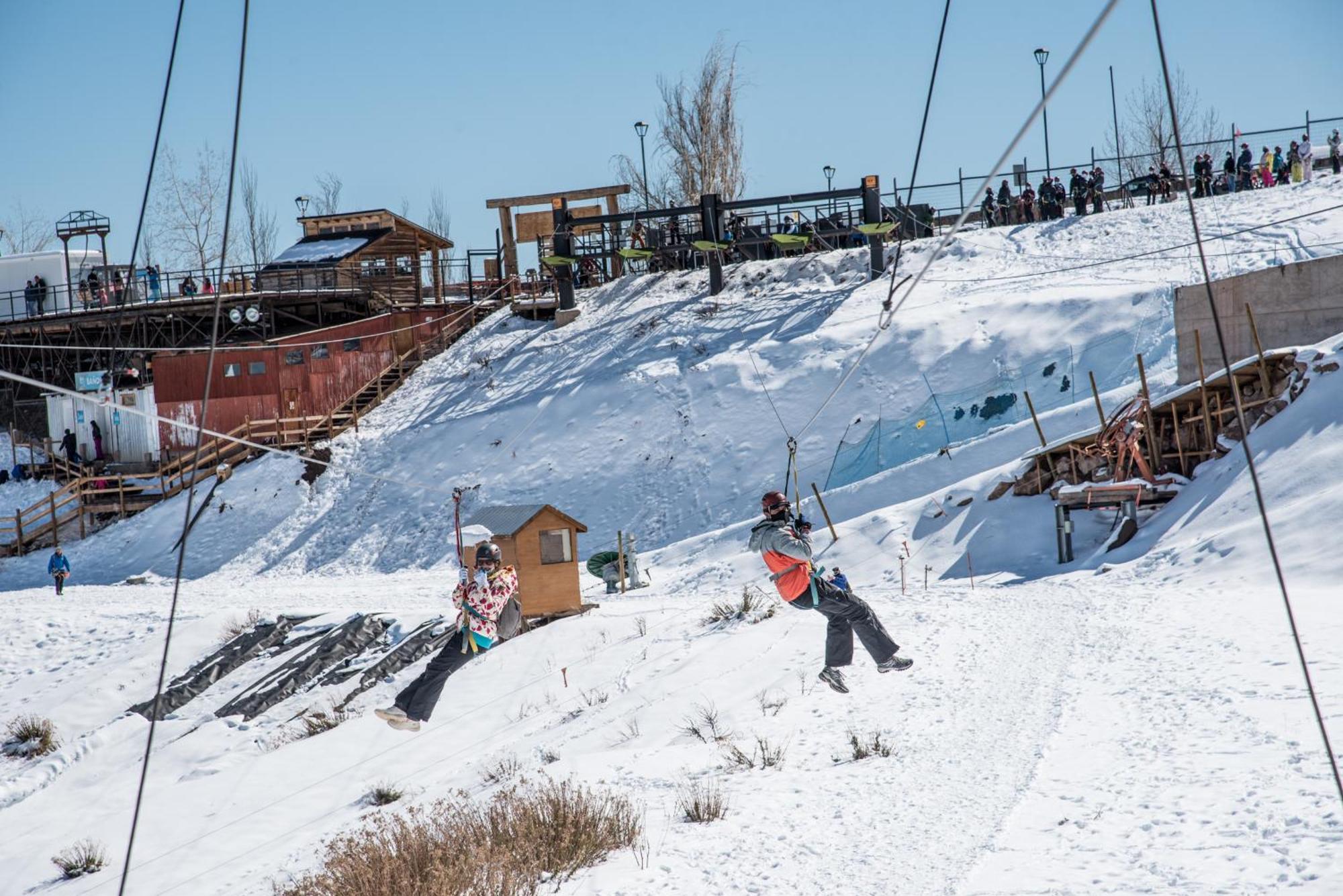 Departamentos Alojamiento Oficial Gran Parador Ski In - Out, Centro De Ski El Colorado, Farellones - Unico Con Descuentos En Servicios Del Centro De Ski מראה חיצוני תמונה